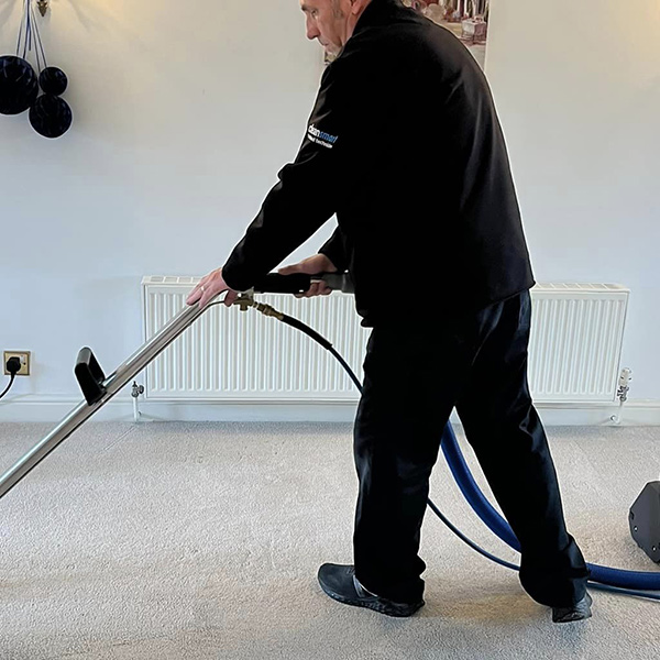 Commercial carpet cleaning example in Grimsby